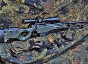 英雄联盟总决赛门票-加时绝杀与判罚风暴，那个雨夜里唯一的宿命对决