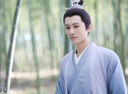 LOL赛事-当铁幕落下，楚阿梅尼的制胜球与历史的唯一回响