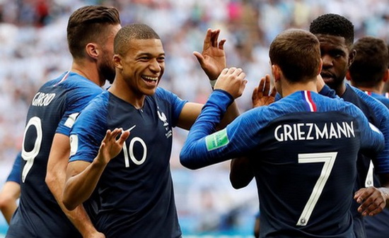 德国队备战对决法国,争取胜利 德国队备战对决法国,争取胜利