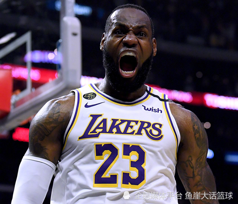 詹姆斯对莫里斯怒怼：球场上不应该有这种暴力行为的简单介绍