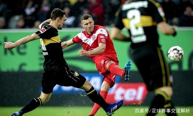 激战序幕:云达不莱梅与纽伦堡大战的简单介绍 激战序幕:云达不莱梅与纽伦堡大战的简单介绍