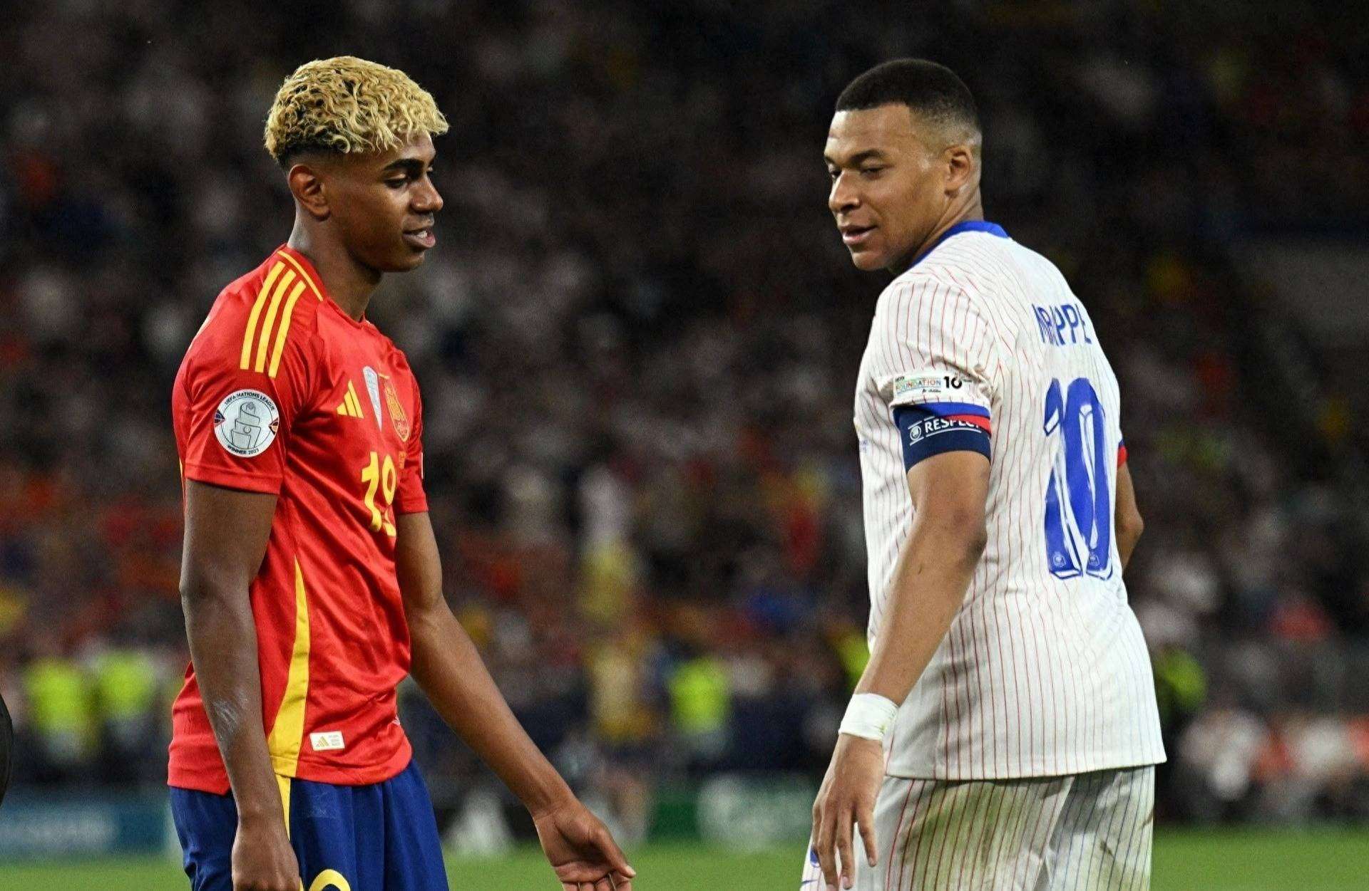 关于欧冠赛场：西班牙队惨遭淘汰十分遗憾的信息