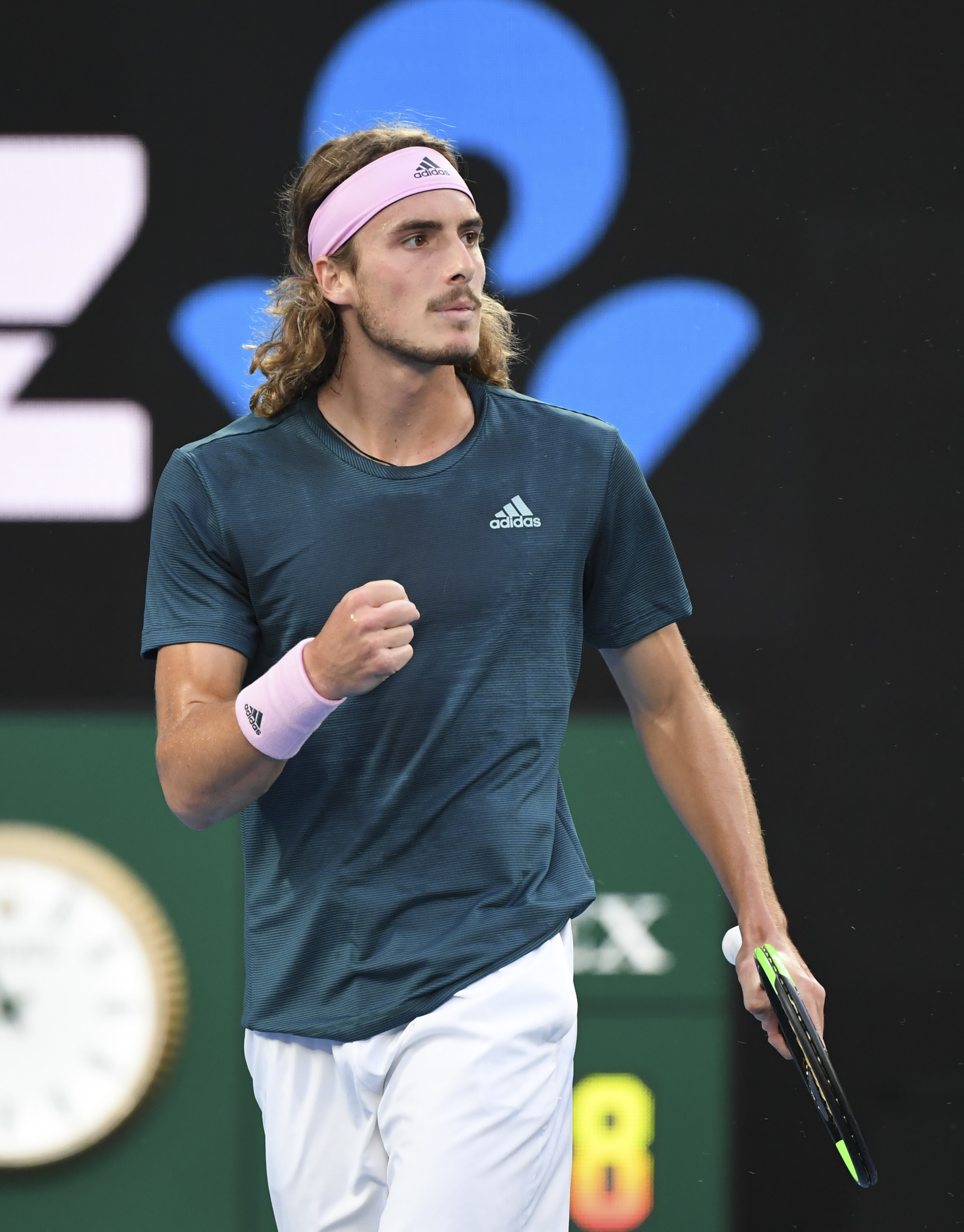 澳网完胜联合杯,西西帕斯状态火热 澳网完胜联合杯,西西帕斯状态火热