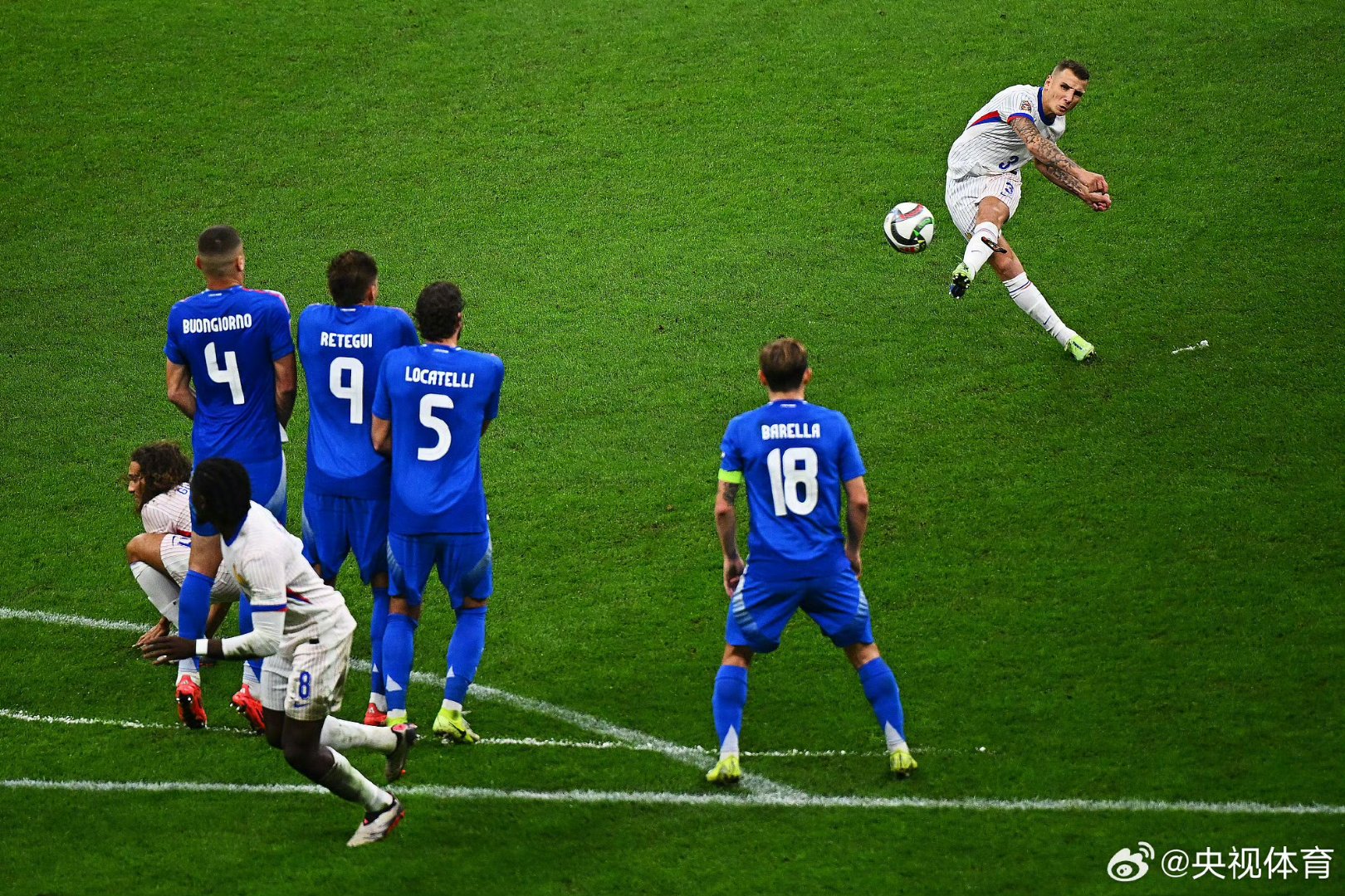 欧国联战局紧张,各队排名争夺惊现意外 欧国联战局紧张,各队排名争夺惊现意外