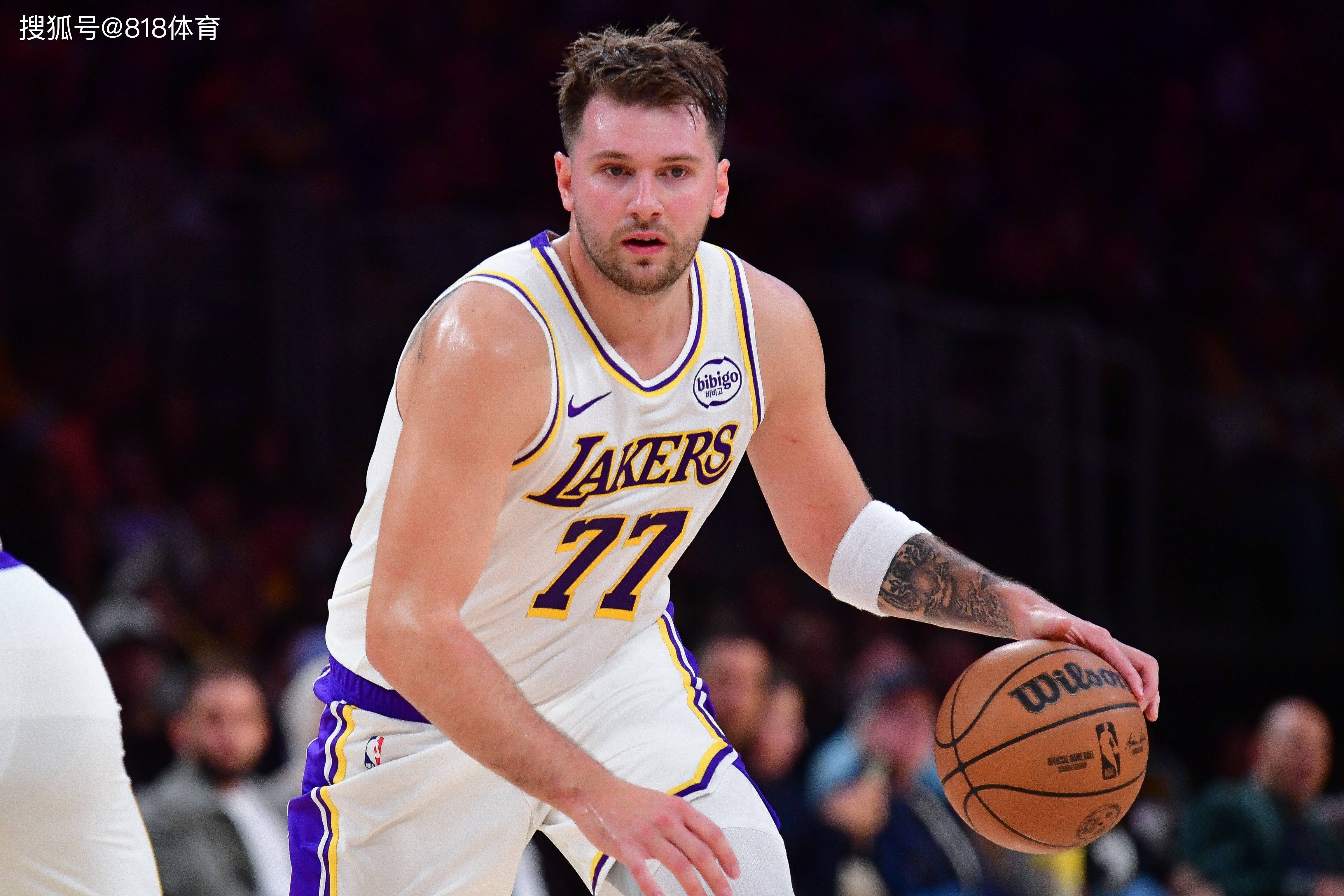 骑士翻盘北京队,东契奇高光表现 骑士翻盘北京队,东契奇高光表现