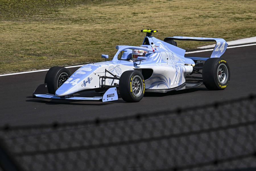 法拉利险胜红牛车队,汉密尔顿状态火热 法拉利险胜红牛车队,汉密尔顿状态火热