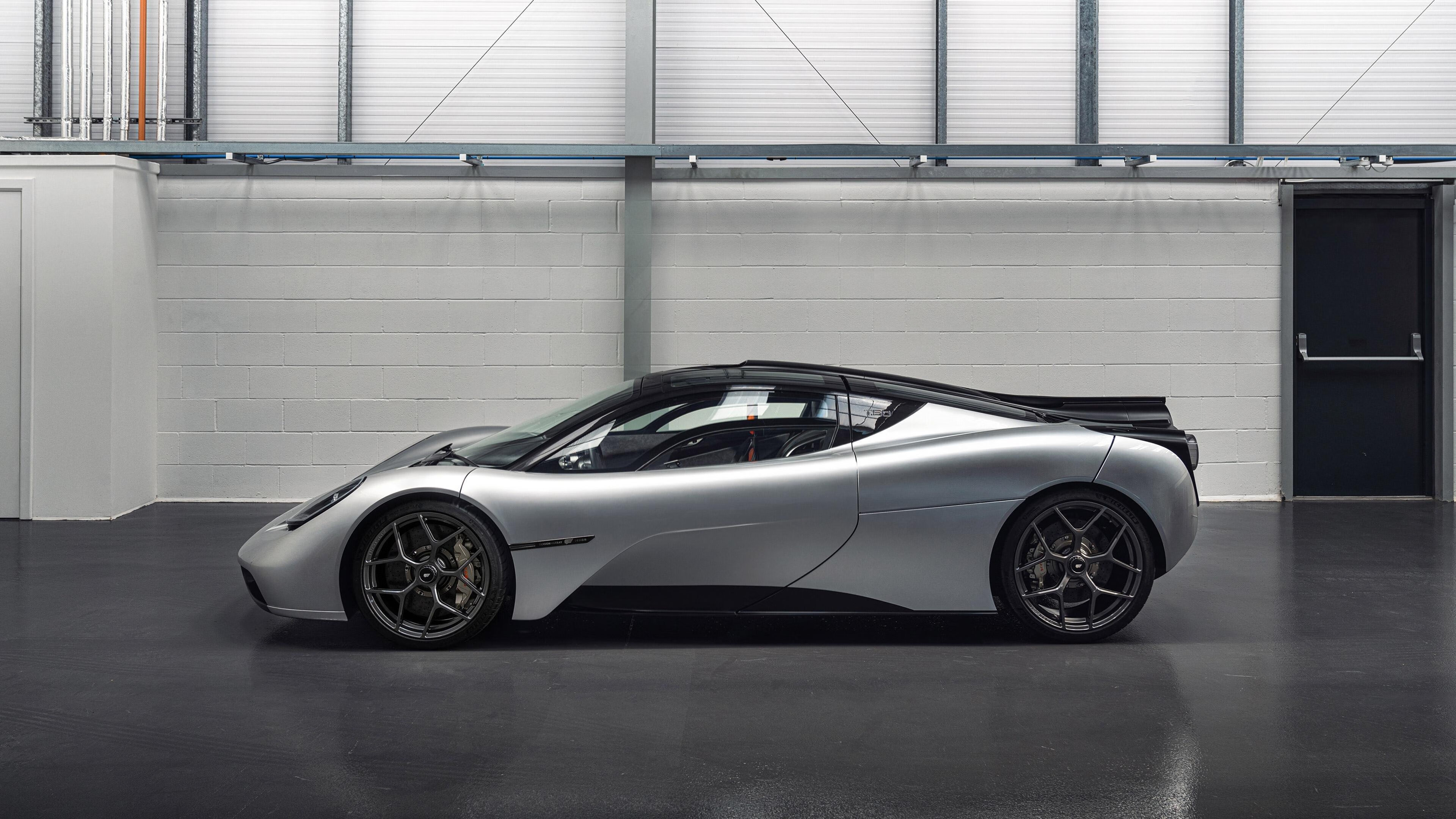 赛场10分竟属局外人?米切尔的名字为何响彻独行侠与步行者之战