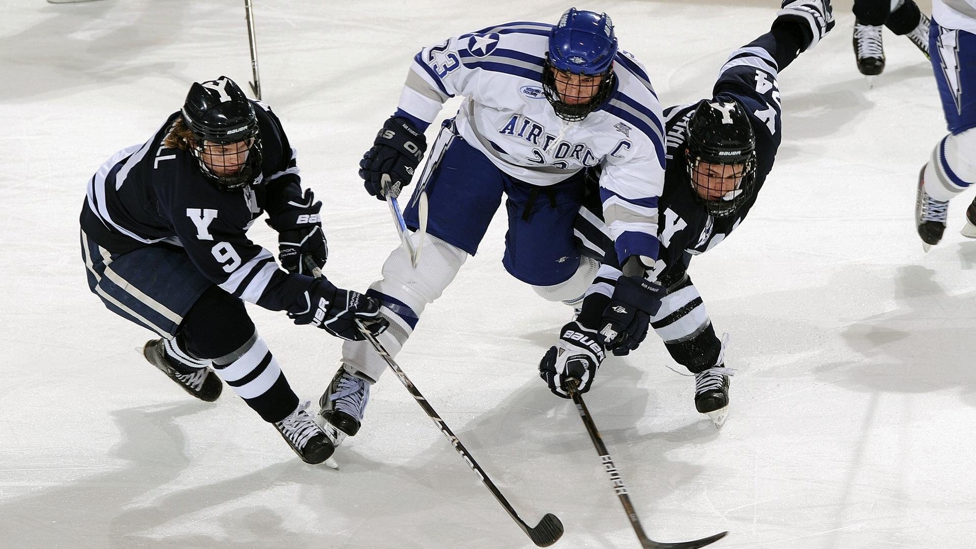双奥奇袭,当足球的无声大脑与篮球的冷血刺客,在巅峰之夜一同接管战场