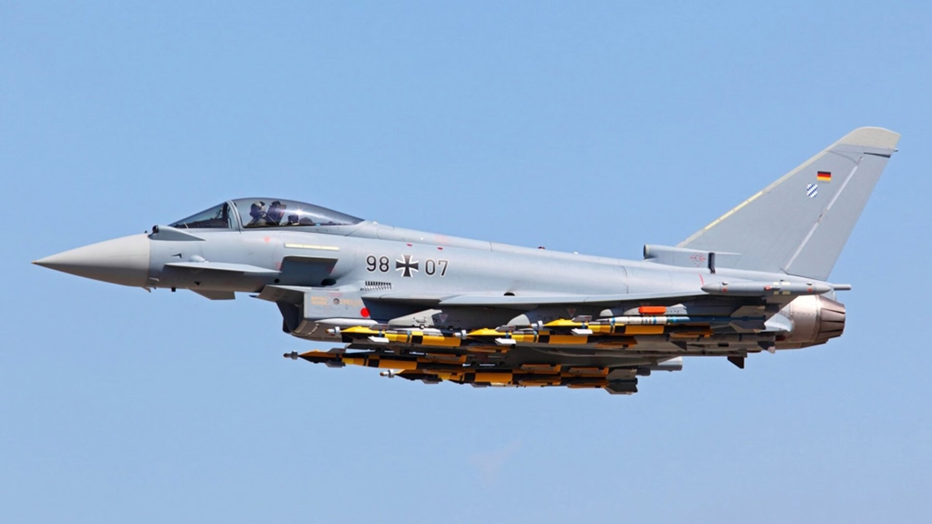 智利国际米兰队?篮球场上演荒诞传奇,巴斯托尼抢七封神记